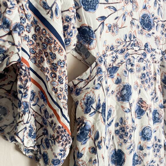 NWT Dress Forum Floral White,Blue,Rust Maxi Dress. Size Small.Side Open Splits. - Picture 2 of 9